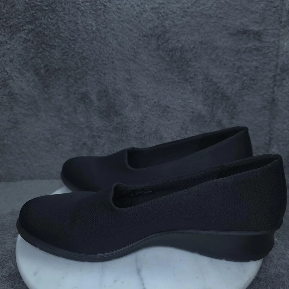 ECCO Shoes Womens Size 10 Black Fabric Slip On Flats Comfort Walking Casual